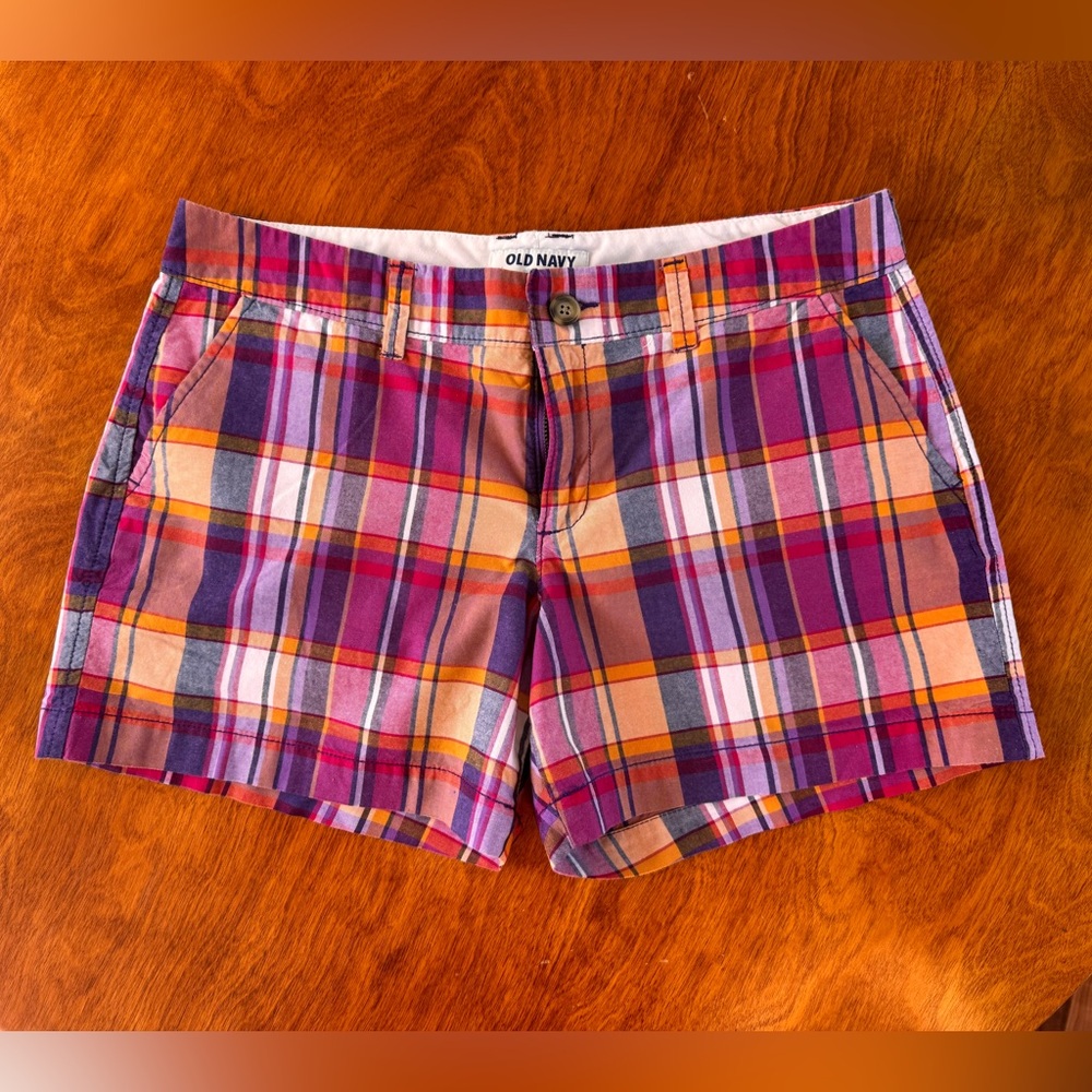 Old Navy Women's Chino Plaid Shorts